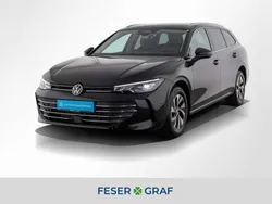 Grenadillschwarz metallic Neu 2025 VW Passat Business Kombi | 50.724 € (Etwas zu teuer)