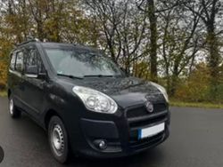 Schwarz Gebraucht 2013 Fiat Doblò Van / Kleinbus | 4.900 € (Guter Preis)