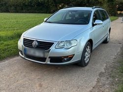 Silber Gebraucht 2008 VW Passat Kombi | 2.000 € (Guter Preis)