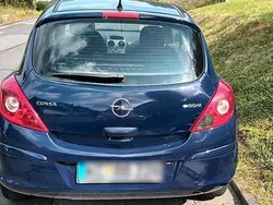 Blau Gebraucht 2010 Opel Corsa Kleinwagen | 1.300 €