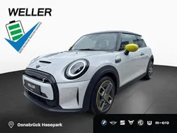 Silber Gebraucht 2022 Mini Cooper Kleinwagen | 20.450 €