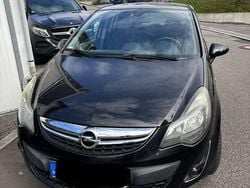 Schwarz Gebraucht 2014 Opel Corsa Energy Kleinwagen | 5.480 € (Fairer Preis)