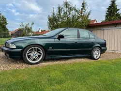 Grün Gebraucht 1997 BMW 520 Limousine | 3.700 € (Teuer)