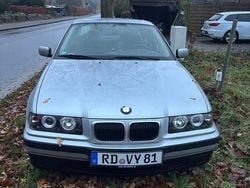 Silber Gebraucht 1997 BMW 316 Limousine | 2.700 € (Superpreis)