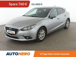 Grau Gebraucht 2015 Mazda 3 Center-Line Limousine | 10.480 € (Fairer Preis)