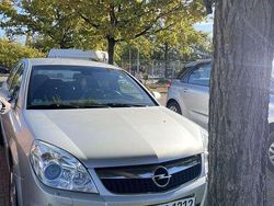 Grau Gebraucht 2007 Opel Vectra Edition Limousine | 2.500 € (Fairer Preis)