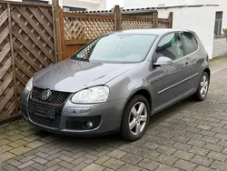 Grau Gebraucht 2008 VW Golf V Sportline Kleinwagen | 2.000 € (Superpreis)