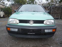 Grün Gebraucht 1994 VW Golf III Kleinwagen | 2.490 €