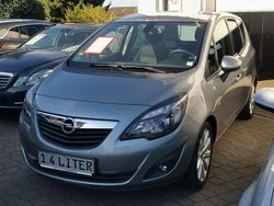 Silbersee/silver lake Gebraucht 2011 Opel Meriva Design Edition Van / Kleinbus | 5.999 € (Etwas zu teuer)