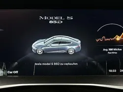 Grau Gebraucht 2015 Tesla Model S Limousine | 19.950 € (Superpreis)