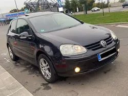 Schwarz Gebraucht 2007 VW Golf V Edition Kleinwagen | 1.400 € (Superpreis)