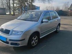 Silber Gebraucht 2007 Skoda Fabia Ambiente Kleinwagen | 1.250 € (Guter Preis)