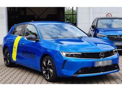 Blau Gebraucht 2022 Opel Astra Elegance Limousine | 20.890 € (Teuer)