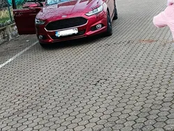 Rot Gebraucht 2015 Ford Mondeo Kombi | 11.200 € (Teuer)