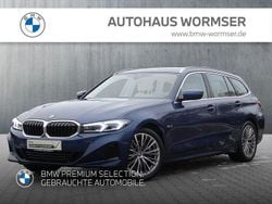 Blau Gebraucht 2022 BMW 330e Sport Line Kombi | 29.980 € (Guter Preis)