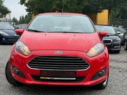 Rot Gebraucht 2015 Ford Fiesta Ambiente Kleinwagen | 4.990 € (Guter Preis)