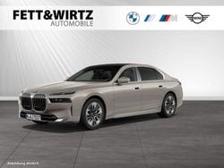 Oxidgrau metallic Gebraucht 2024 BMW 740 Limousine | 84.741 € (Guter Preis)