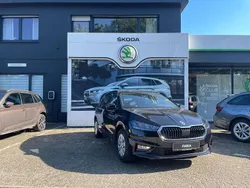 Schwarzmagic perleffekt Gebraucht 2024 Skoda Fabia Selection Kleinwagen | 15.900 € (Superpreis)