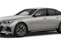 Grau Gebraucht 2024 BMW 520 Comfort Edition Limousine | 57.659 € (Fairer Preis)