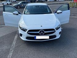 Weiß Gebraucht 2019 Mercedes A180 Edition 1 Limousine | 18.900 € (Fairer Preis)