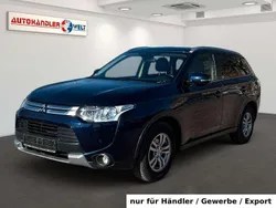 Blau Gebraucht 2015 Mitsubishi Outlander SUV | 8.699 €