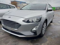Silber Gebraucht 2020 Ford Focus Kombi | 12.980 € (Superpreis)