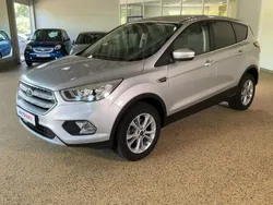 Silber Gebraucht 2017 Ford Kuga Titanium SUV | 15.450 € (Fairer Preis)