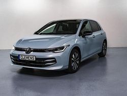 Crystal ice blue metallic Gebraucht 2024 VW Golf VIII Goal Limousine | 29.650 € (Guter Preis)