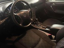 Schwarz Gebraucht 2005 Mercedes C200 Elegance Kombi | 1.950 € (Teuer)