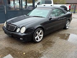 Schwarz Gebraucht 2000 Mercedes CLK200 Elegance Cabrio | 1.999 € (Superpreis)