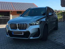 Silber Gebraucht 2023 BMW iX1 Sport Line SUV | 39.700 € (Fairer Preis)