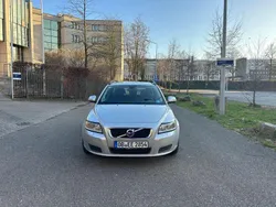 Grau Gebraucht 2011 Volvo V50 Kombi | 2.500 € (Superpreis)