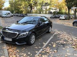 Schwarz Gebraucht 2016 Mercedes 200 Limousine | 16.000 €