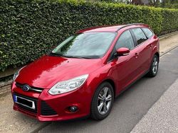 Rot Gebraucht 2014 Ford Focus SYNC Edition Kombi | 5.100 € (Guter Preis)