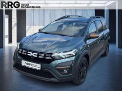 Oxidgrün (grün) Gebraucht 2025 Dacia Jogger Extreme Van / Kleinbus | 21.490 € (Fairer Preis)