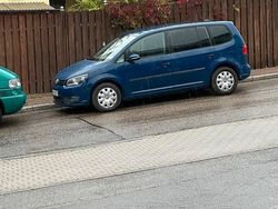 Blau Gebraucht 2012 VW Touran Van / Kleinbus | 3.899 € (Superpreis)