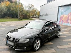 Schwarz Gebraucht 2011 Audi A5 S-Line Coupé | 5.800 €