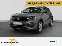 Grau Gebraucht 2021 VW T-Cross Style SUV | 23.430 € (Fairer Preis)
