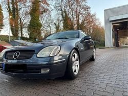 Schwarz Gebraucht 1998 Mercedes SLK230 Cabrio | 2.500 € (Fairer Preis)