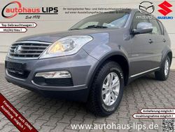 Silbergrau Gebraucht 2014 Ssangyong (KGM) Rexton Crystal SUV | 13.990 € (Fairer Preis)
