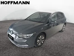 Dolphin gray metallic Gebraucht 2024 VW Golf VIII Life Limousine | 25.290 € (Etwas zu teuer)