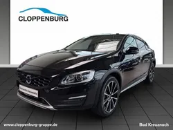 Onyx black / metallic Gebraucht 2017 Volvo S60 CC Limousine | 17.900 €