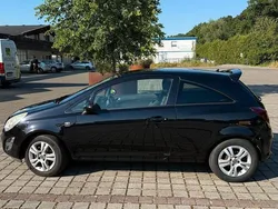 Schwarz Gebraucht 2011 Opel Corsa Satellite Kleinwagen | 3.000 € (Guter Preis)