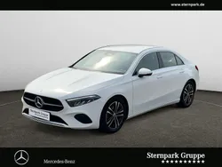 Weiß Gebraucht 2023 Mercedes A180 Progressive Limousine | 27.890 € (Fairer Preis)