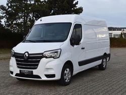 Mineral weiss Gebraucht 2022 Renault Master Van / Kleinbus | 20.490 € (Guter Preis)