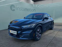 Schwarz Gebraucht 2022 Ford Mustang Mach-E SUV | 39.749 € (Etwas zu teuer)
