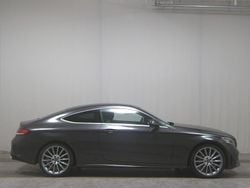Grau Gebraucht 2021 Mercedes C200 AMG line Coupé | 27.980 € (Guter Preis)