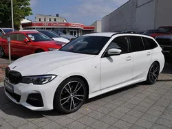 Weiß Gebraucht 2022 BMW 320 M Sport Limousine | 23.990 € (Superpreis)