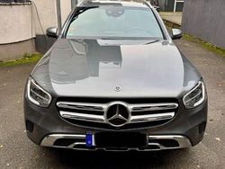 Grau Gebraucht 2020 Mercedes GLC300e SUV | 33.999 € (Guter Preis)