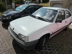 Weiß Gebraucht 1990 Opel Kadett Coupé | 1.200 €